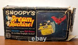 Vintage Peanuts Snoopy's Dream Machine Motorized Display Toy