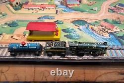 Vintage Ranger Steel #410 Model Mechanical Railroad Toy Train Set with Box