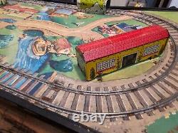 Vintage Ranger Steel #410 Model Mechanical Railroad Toy Train Set with Box