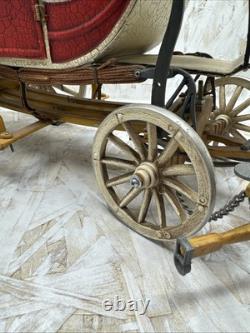 Vintage Stagecoach Wagon Metal Display Toy Model Red And White Rustic