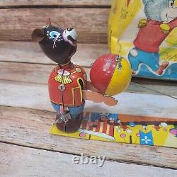 Vintage TPS Japan Mechanical Bear Playing Ball Tin Wind Up Toy w Original Box