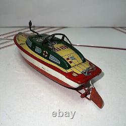 Vintage Tin Wind Up Toy Boat Sea Elizabeth Japan. NICE! Works