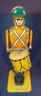 Vintage Tin Wind Up Wolverine Drum Major #27 13 1/2 Tall Working Condition