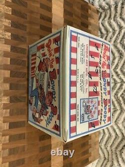 Vintage Unique Art Howdy Doody Tin Wind Up Toy With Reproduction Box