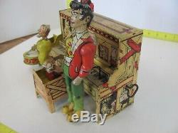 Vintage Unique Art Lil' Abner & The Dog Patch 4 Man Band Tin Litho Wind Up Toy