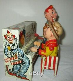 Vintage Unique Arts Co Tin Wind Up Howdy Doody & Bob Smith, Piano Character Toy