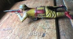 Vintage WWI Tin LItho Doughboy wind-up tin toy