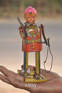 Vintage Wind Up FUKUDA Brand Litho Soldier With Gun Tin Toy, Japan
