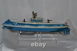 Vintage Wolverine Mfg. Wind-up Toy Submarine