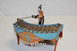 Vintage Wolverine Tin Wind Up Zilotone Musical Toy with 9 Records VG Must L@@K