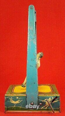 Vintage Wyandotte Man On The Flying Trapeze # 516 Wind Up Toy