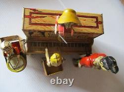 Vintage antique tin wind up, Lil Abner's Dog Patch Band, It works, Jigger toy