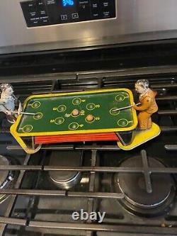 Vintage tin Pool players toy made by ranger steel look at photos works good