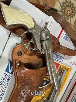 Vintage western toys lot