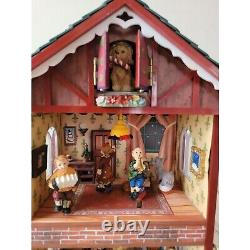 Vintage wind-up music dollhouse family Xmas present toy kid