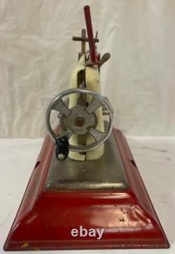 Vtg. 1950 Little Betty Senior Child's Hand Crank Sewing Machine Toy Model