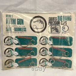 Vtg 1960s Retailer Card of 6 Midget Atom Miniature Gun Keychain Cap Petit Italy