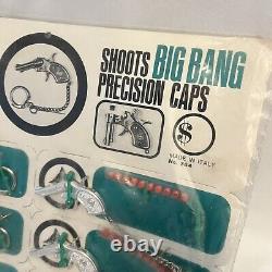 Vtg 1960s Retailer Card of 6 Midget Atom Miniature Gun Keychain Cap Petit Italy