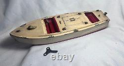 Working Lionel Craft Wind Up Pressed Steel Toy Pleasure Boat With Key