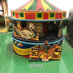 Wyandotte Carnival Circus, Tin Litho Lever Wind-Up Vintage1930's