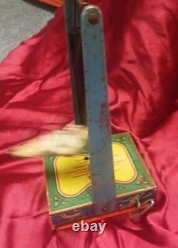 Wyandotte Tin Wind Up Toy Man On The Flying Trapeze Sport Athletic WORKING 1941
