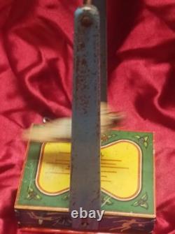 Wyandotte Tin Wind Up Toy Man On The Flying Trapeze Sport Athletic WORKING 1941