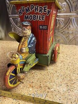 Wyandotte vintage Humphrey Mobile Wind Up Toy